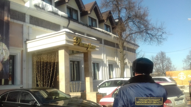 Более 40 кровель очищено по предписаниям Госадмтехнадзора в Ленинском районе