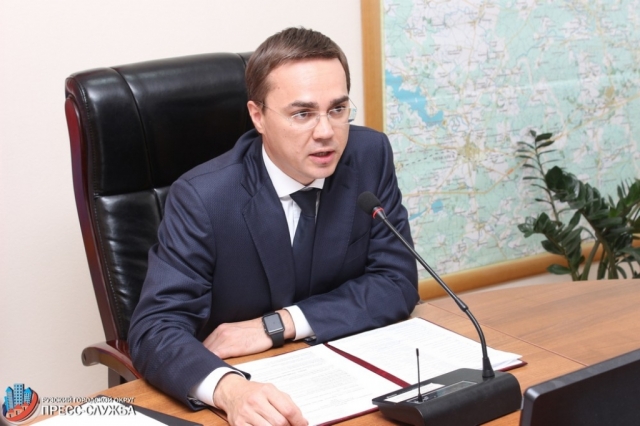 Максим Тарханов: «Реализация программы по ремонту подъездов стартовала в Рузском округе»
