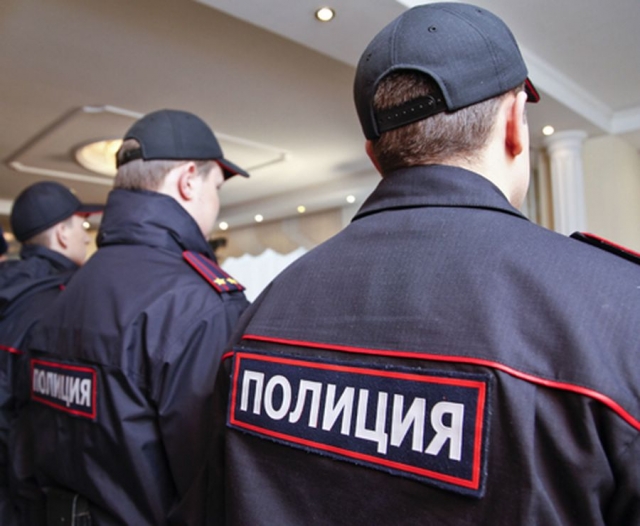 Жителя деревни Сафониха ограбили на 9 тысяч рублей