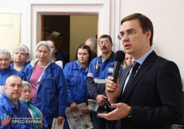 Максим Тарханов проведет встречу с жителями поселка Тучково