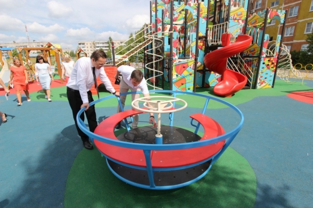 Около 7 тысяч детских площадок могут установить в Подмосковье до 2022 года