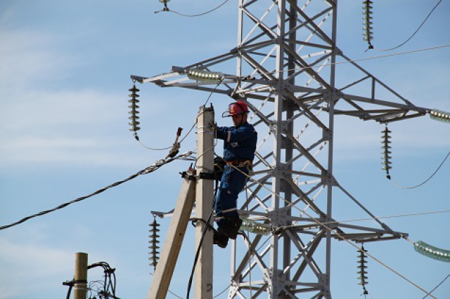 Энергетики  МОЭСК восстановили электроснабжение потребителей Рузского района, нарушенное в результате непогоды