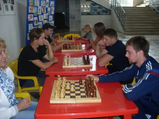 Дворовый турнир по шахматам проходит в Рузском округе