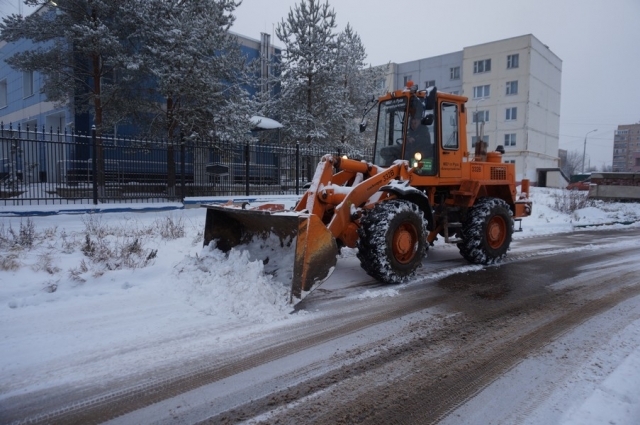 На уборку снега в Рузском городском округе выделено более 60 единиц техники