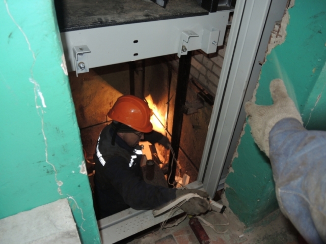 Более 1 тысячи единиц лифтового оборудования отремонтировали в Подмосковье с начала 2018 года
