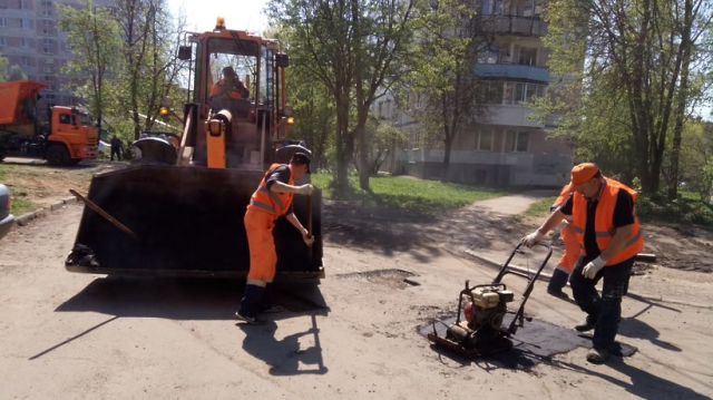 В 32 округах Подмосковья завершили ремонт ям на дорогах - РИАМО