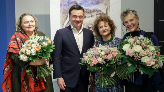 Губернатор встретился с внучками Шагала перед открытием выставки художника в Новом Иерусалиме