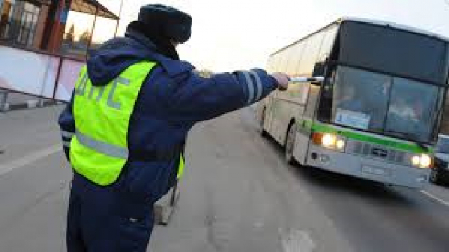 В Рузском округе проверяют водителей автобусов