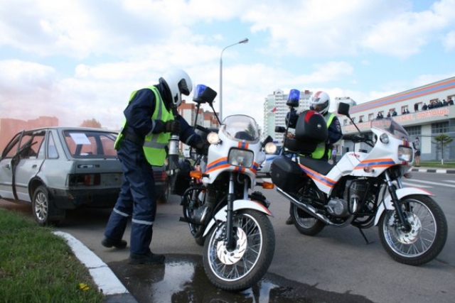 В Московской области спасатели на мотоциклах за сезон спасли почти 100 человек