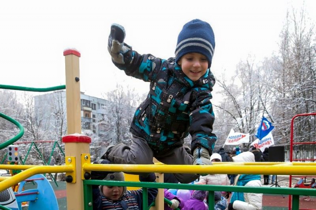 В 2016 году в Московской области установили 120 детских площадок по губернаторской программе