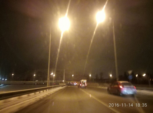 Освещение на дороге, ведущей в Шереметьево восстановлено 
