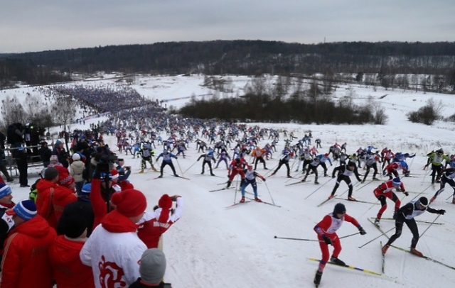 Свыше 25 тыс. человек поборются на гонке «Лыжня России» в Подмосковье
