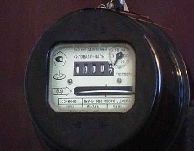 «Мосэнергосбыт» информирует о порядке замены и поверки электросчётчиков
