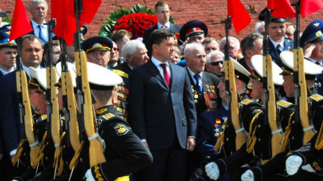Губернатор посетил парад Победы на Красной площади в Москве
