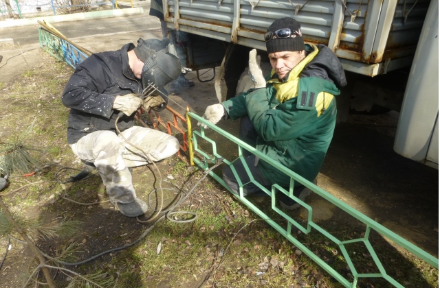 Ограждения спасли газоны в Химках