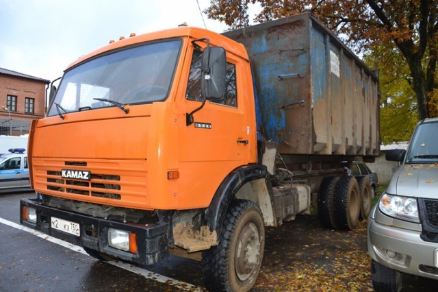 В Рузском округе задержали узбека, вывозившего мусор на закрытый полигон «Аннино»