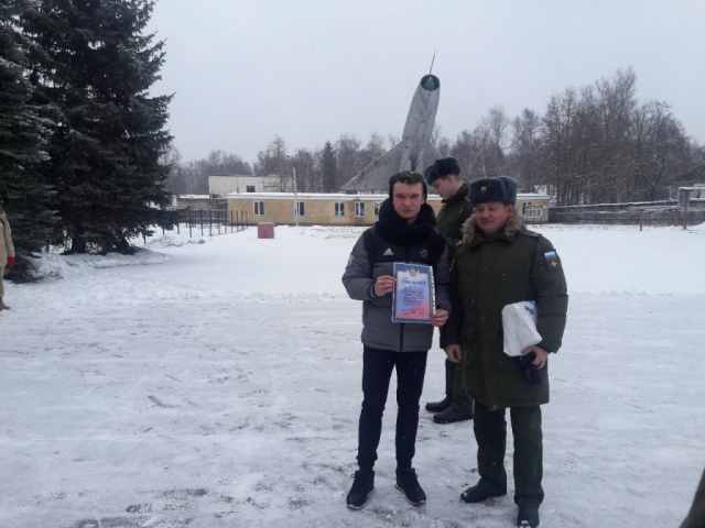 Юнармейцы и военнослужащие соревновались в Рузском округе