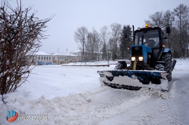 Дворовые территории Рузского городского округа убраны от снега - ТелеканалРуза24
