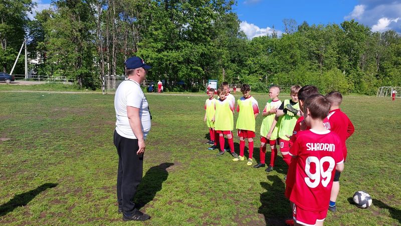 Юные колюбакинцы победили в турнире по мини-футболу 