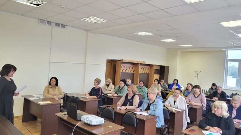 Екатерина Волкова провела совещание с директорами образовательных учреждений
