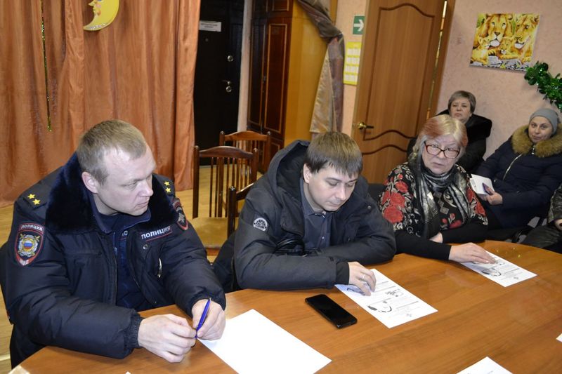 В Рузском городском округе участковые полиции приступили к годовым отчетам перед гражданами
