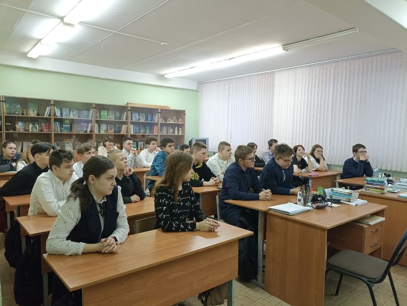 В Колюбакинской школе проходят беседы по профориентации