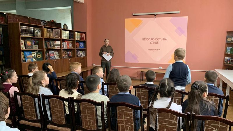 В Рузской библиотеке изучили правила уличной безопасности