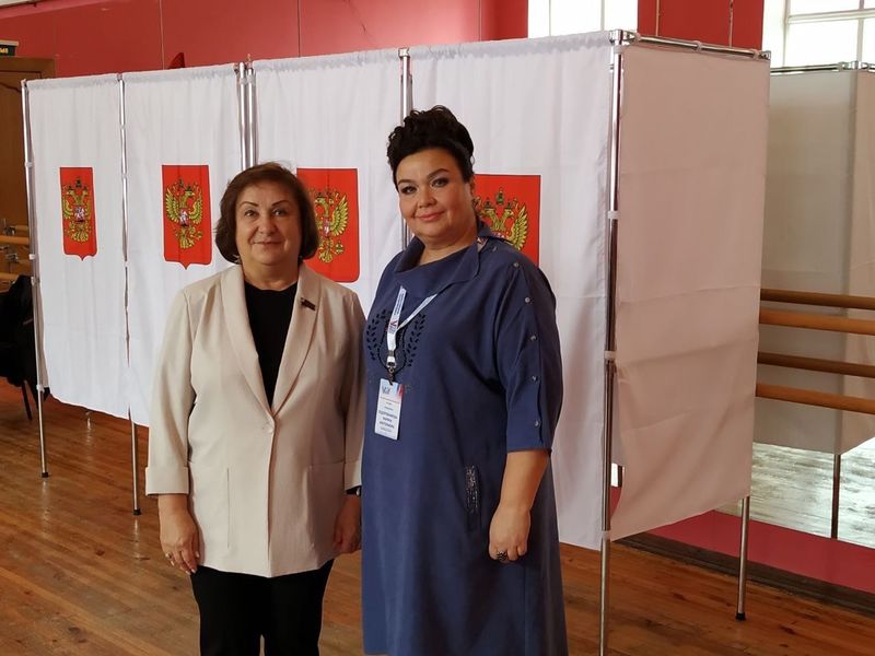 Депутат Мособлдумы Татьяна Сердюкова посетила избирательный участок в Тучково 