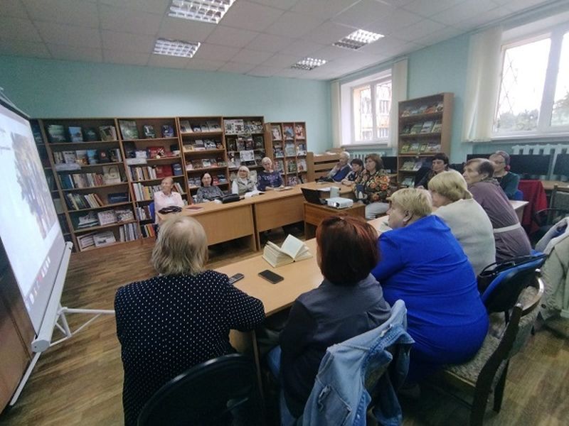 В Рузской библиотеке вспоминали Эдуарда Асадова и местных поэтов