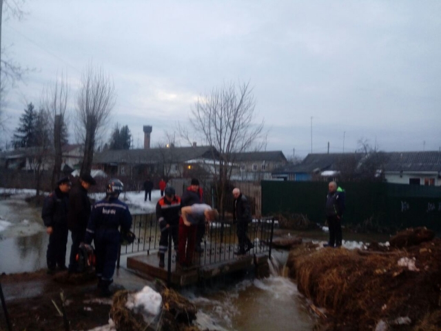 Несколько домов подтопило в поселке Тучково