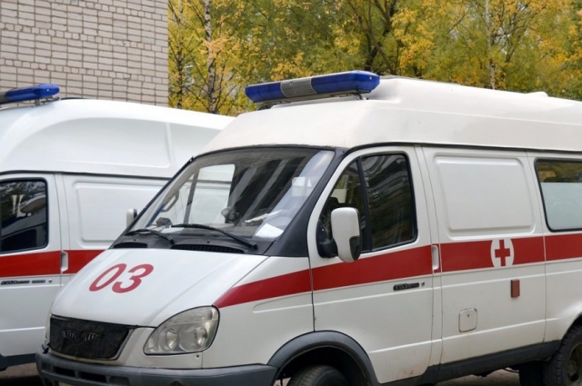 Уроженца Республики Украина доставили в больницу с ножевым ранением  