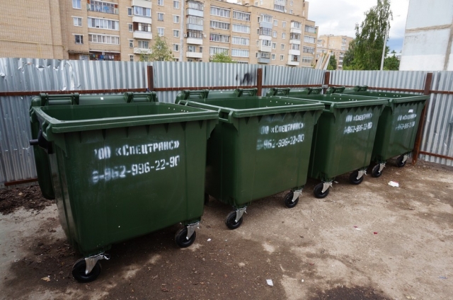 Новые контейнеры устанавливают в Рузском городском округе на площадках ТКО