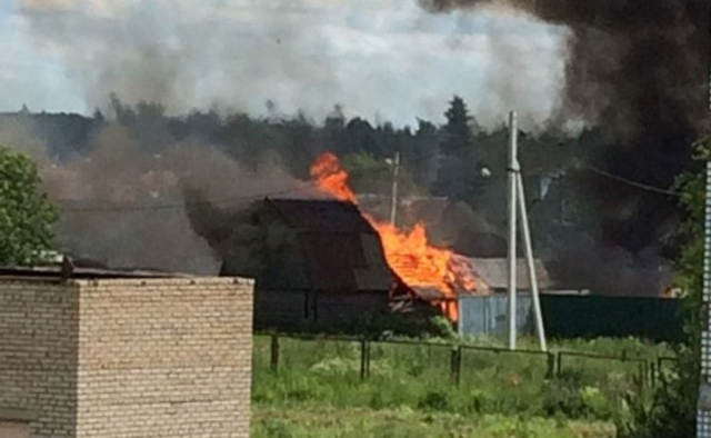 В Колюбакине чуть было не сгорел дом