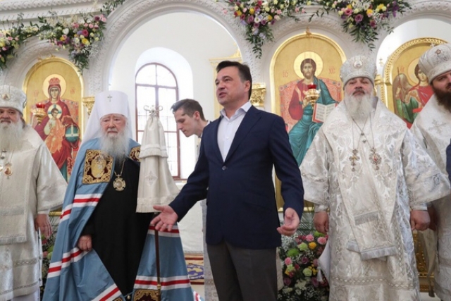 Андрей Воробьев поздравил прихожан с открытием Никитского монастыря в Кашире после восстановления