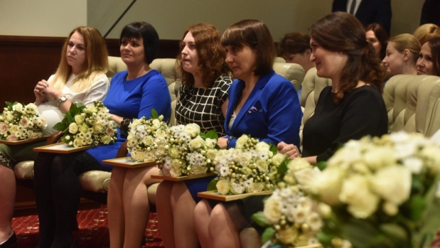 37 учителей получили сертификаты на соципотеку в Подмосковье с начала 2018 года