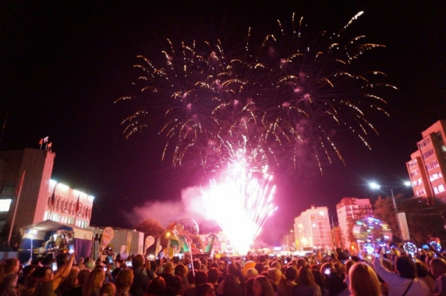 Не менее 10 тысяч человек посетили праздничные мероприятия, посвященные юбилею Рузы - администрация