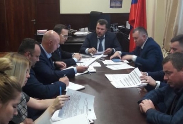 Максим Тарханов обсудил вопросы модернизации котельных Рузского городского округа в Правительстве Московской области