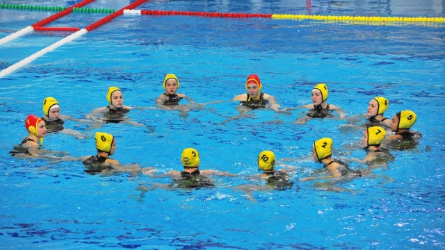 Первый тур Чемпионата России по водному поло среди женских команд прошел в Рузе