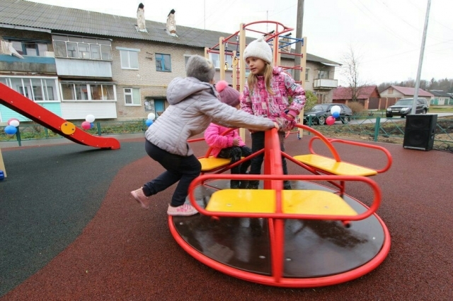 Очередную детскую игровую площадку установили в Рузском округе