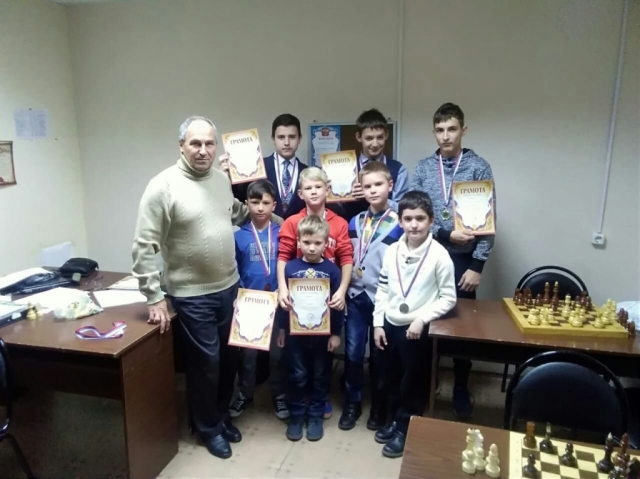 Шахматный турнир среди школьников прошел в Рузе