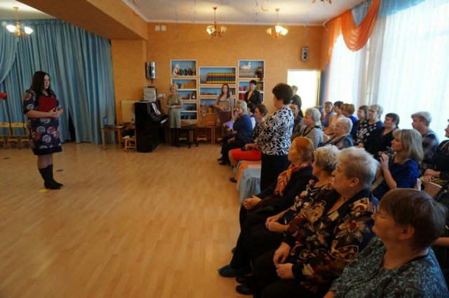 Сотрудников детского сада в Рузском городском округе поздравили с 70-летием образовательного учреждения