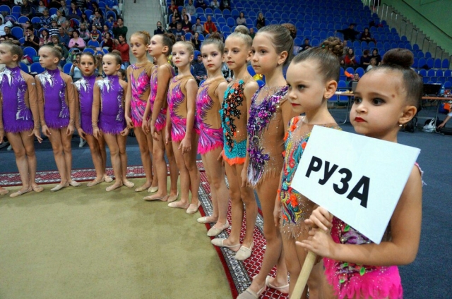 Более 400 спортсменок приняли участие в традиционном турнире по художественной гимнастике имени Космодемьянской