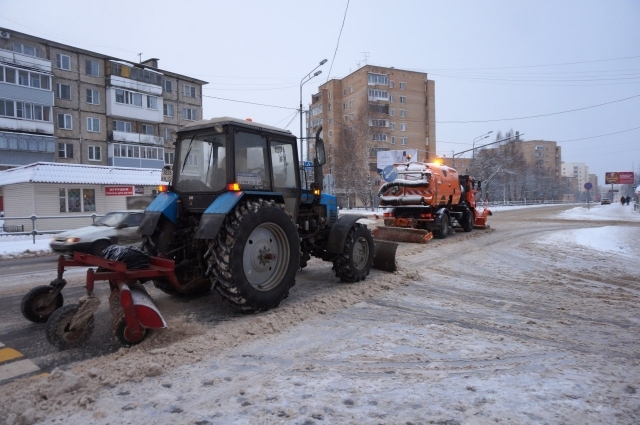 Почти 60 единиц техники вышли на очистку дорог Рузского городского округа
