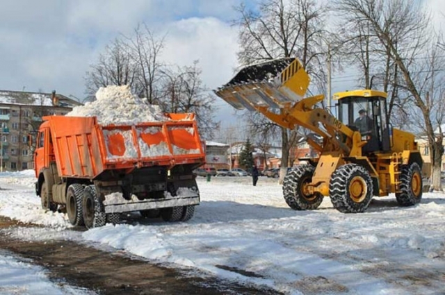Более 50 единиц техники вышли на очистку дорог Рузского округа