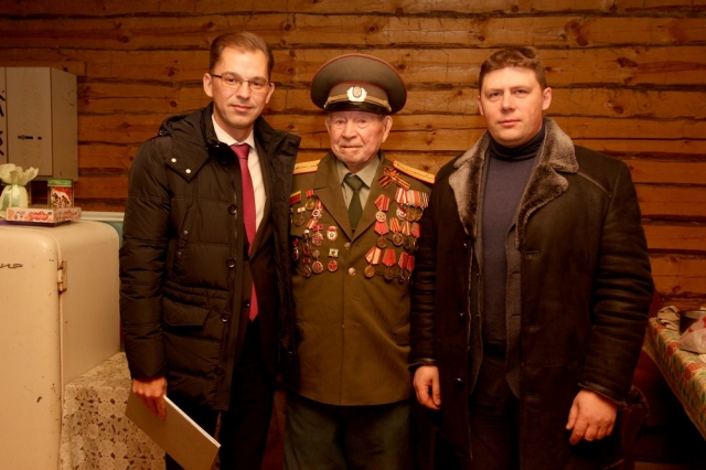 Ветерану ВОв вручили подарки в преддверии Нового года в Рузском городском округе