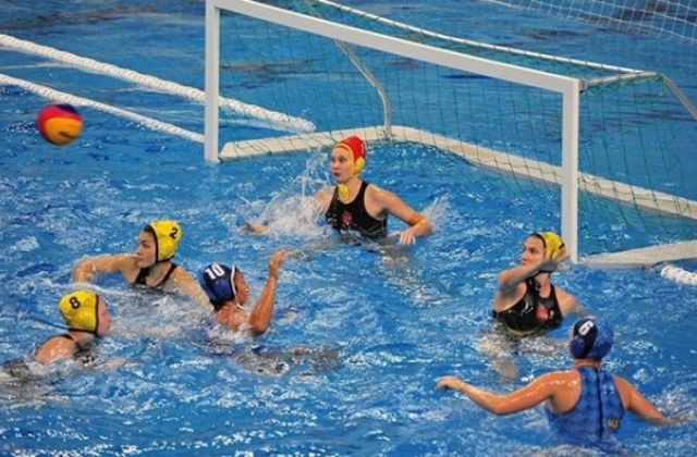 Женская сборная России по водному поло сыграет в Рузе во вторник 