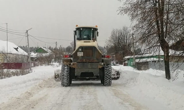 Дополнительную технику привлекли в Рузском городском округе для очистки улиц от снега