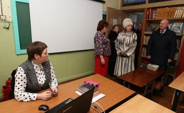 Татьяна Витушева заявила о необходимости улучшения состояния школы и детсада в селе Богородское
