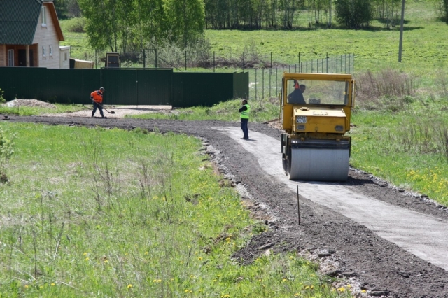 В Рузском округе по губернаторской программе ремонтируют дорогу