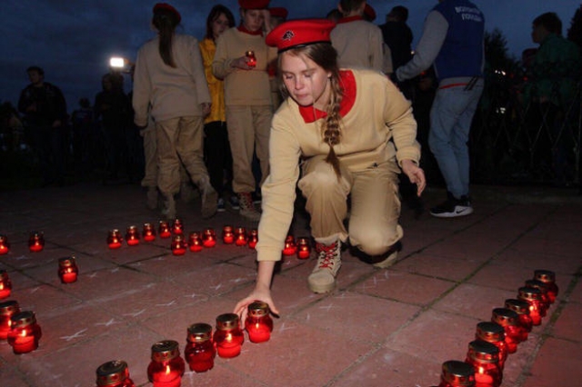 Около 500 человек приняли участие в акции «Свеча памяти» в Рузском округе